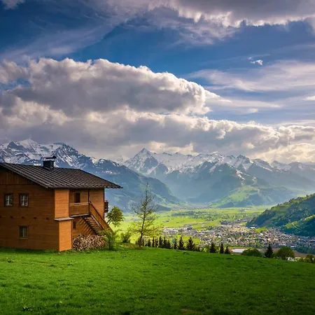شقة Alpine A6